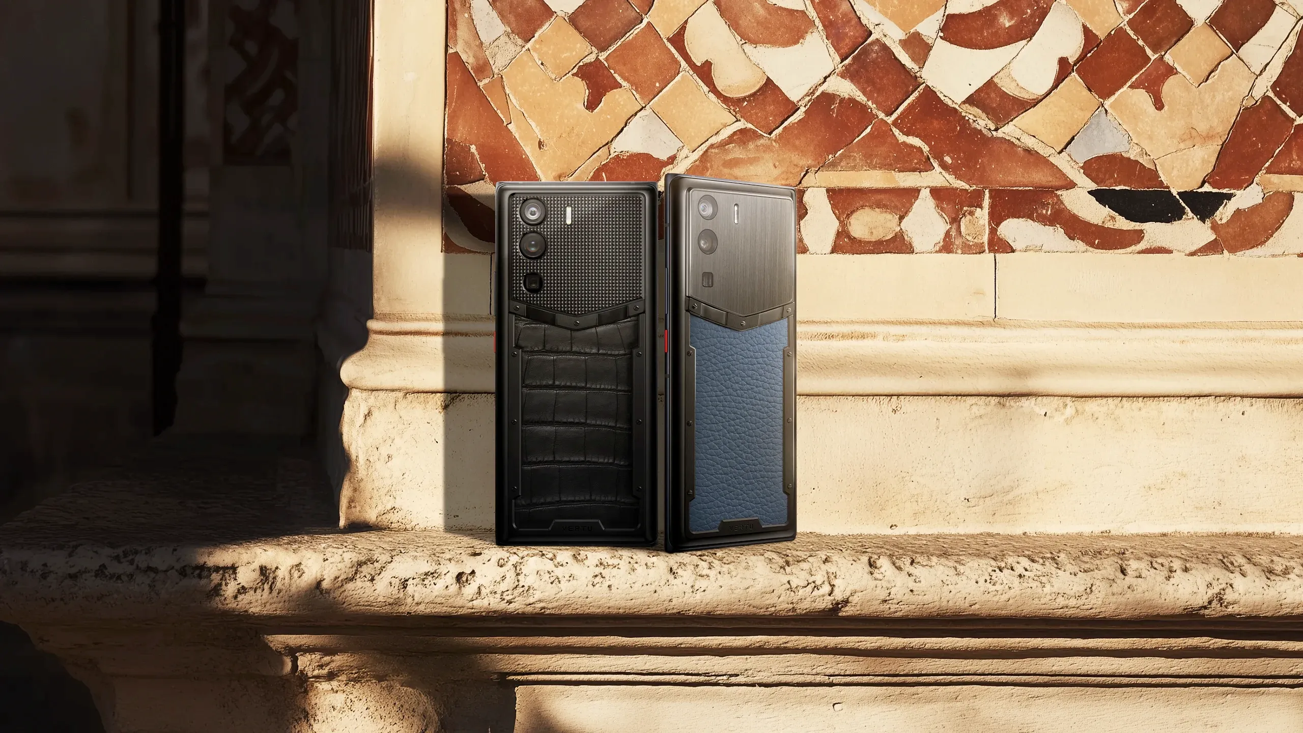 Where can you replace the connector on your Vertu phone? Where can you replace the connector on your Vertu phone?